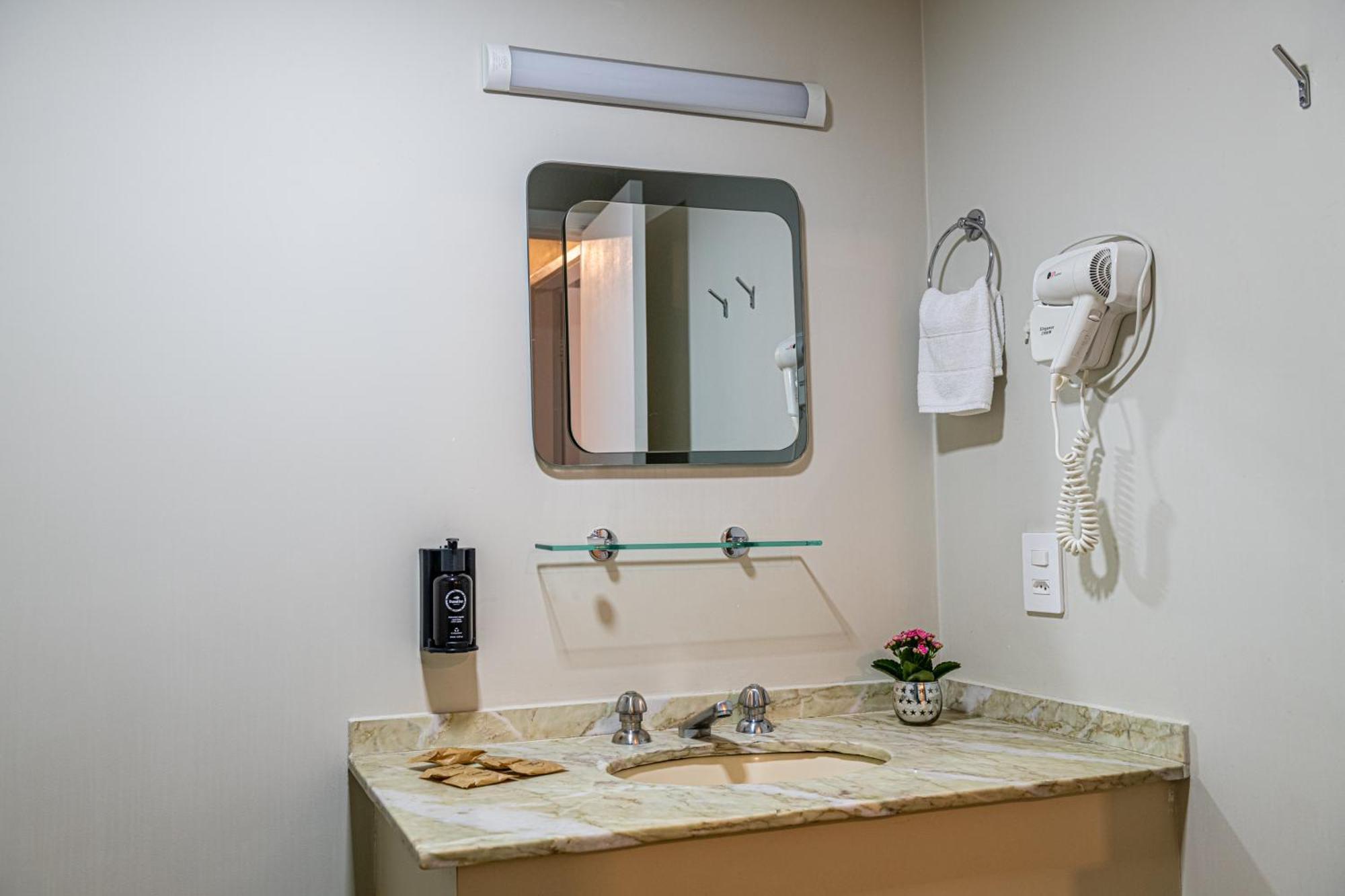 Travel Inn Flats Jardins ساو باولو المظهر الخارجي الصورة